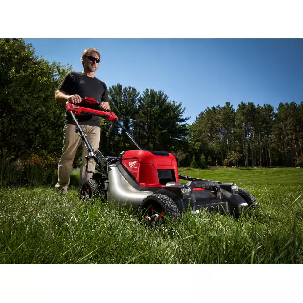 M18 FUEL Brushless Cordless 21 In. Walk behind Dual Battery Self-Propelled Lawn Mower W/(2)12Ah Batteries & Mower Cover