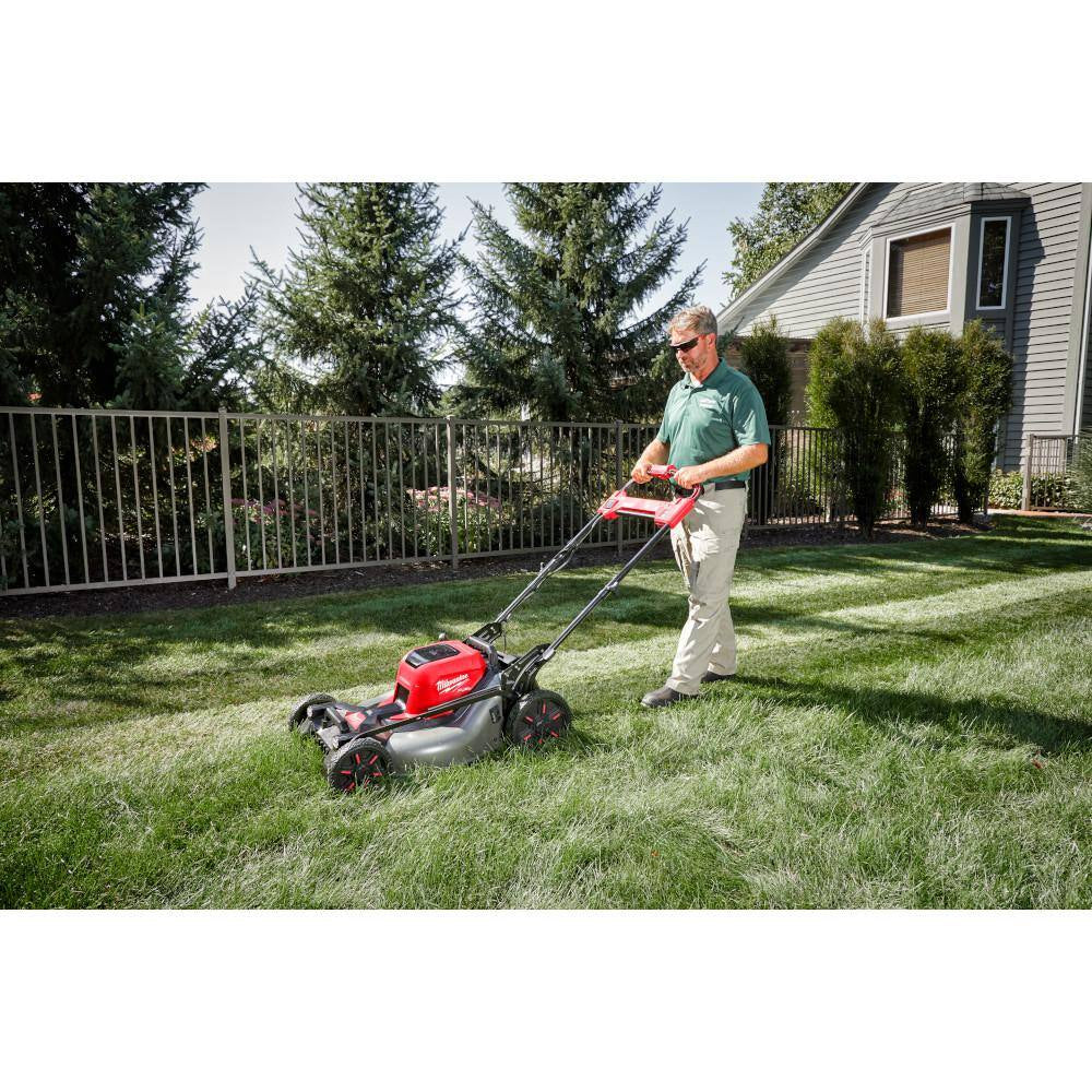 M18 FUEL Brushless Cordless 21 In. Walk behind Dual Battery Self-Propelled Mower W/(2)12Ah Batteries & Polarized Glasses